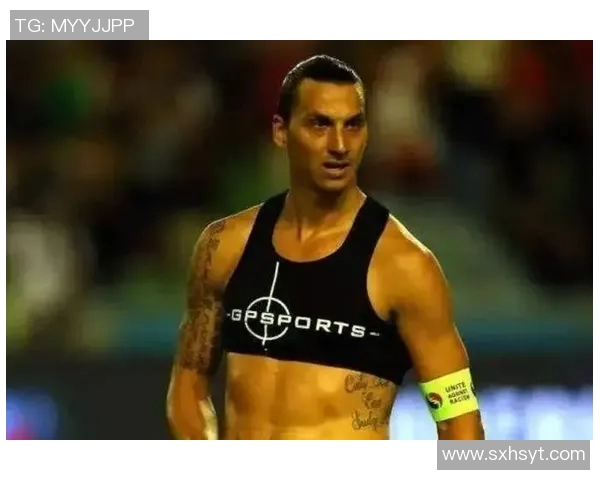 足球明星球员球衣的魅力与文化探讨:从经典到现代的演变与影响